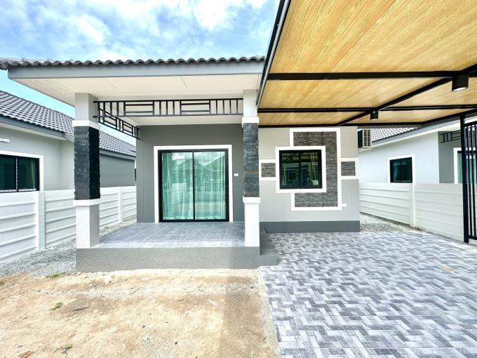 0077B ขายบ้าน บ้านเดี่ยวหลังใหญ่ 50ตรว.หลังวัดโป่งตามุก มี 2 หลัง