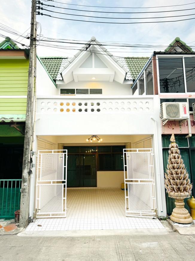 0024J มบ.อีสเทิร์นแลนด์ (นาป่า) TMG