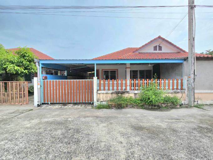 0004P หมู่บ้านปภาดา วิลเลจ บ้านบึง รอรีโนเวท RAY