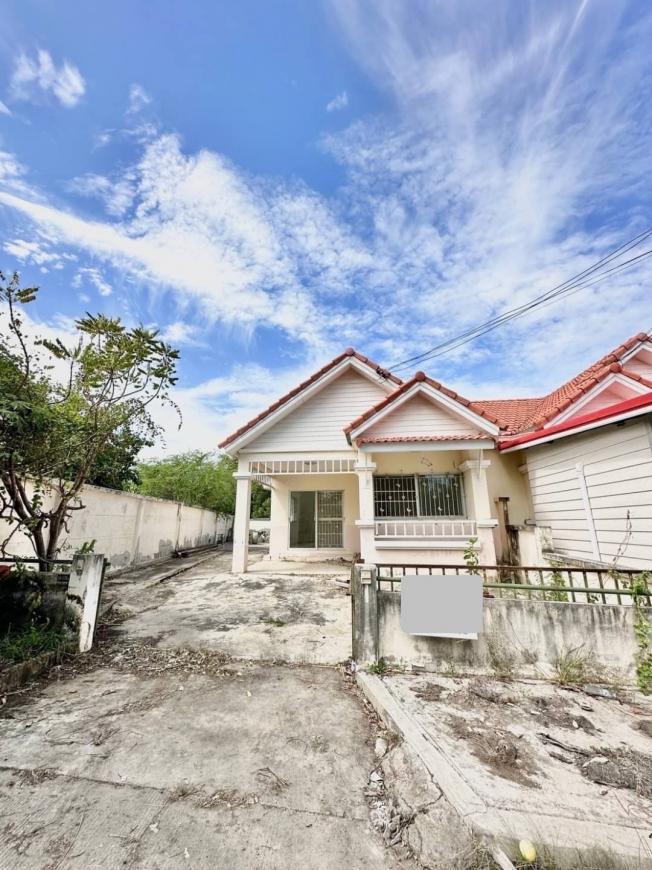 0002S ขายบ้านคลองตำหรุ หลังมุม ทำเลดี ใกล้โรงพยายาลวิภาราม อมตะชลบุรี TMG