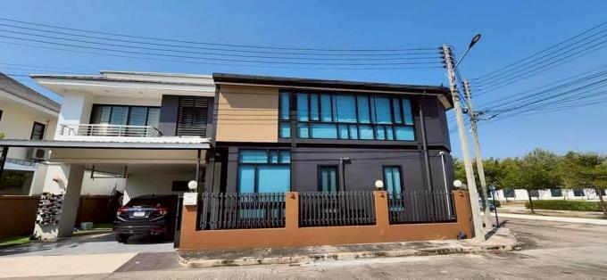 0004U ขายบ้าน เปิดขายบ้านในโครงการภัทราพร2 อยู่เชิงสะพานใหม่ชลบุรีบ้านหัวมุมหลังใหญ่ Patt