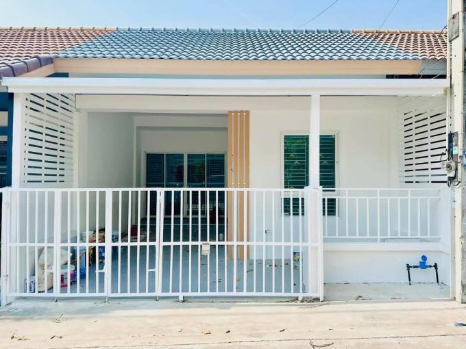 0012W ขายบ้าน หมู่บ้านจักรไพศาล18 ต.บึง อ ศรีราชา ชลบุรี