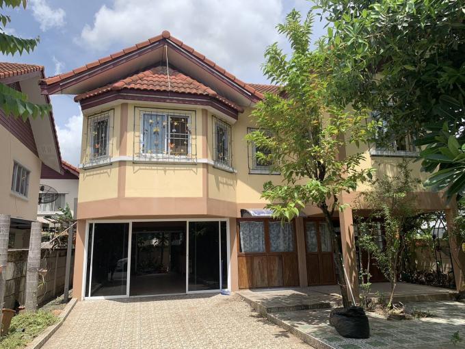 หมู่บ้านศรีสุวรรณ