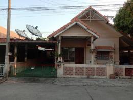 0025J เปิดจองบ้านก่อนรีโนเวท บ้านเดี่ยวชั้นเดียวหมู่บ้านแฟมิลี่แลนด์ หลังมุม RAY 0025J เปิดจองบ้านก่อนรีโนเวท บ้านเดี่ยวชั้นเดียวหมู่บ้านแฟมิลี่แลนด์ หลังมุม RAY